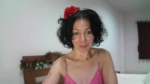 Snapshot of valleriwind chatting on 13, 12, 2025 ValleriWind online show from 13, 12, 2025