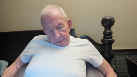 Snapshot of valleylaker chatting on 15, 12, 2024 valleylaker online show from 15, 12, 2024