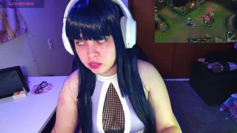 Im Violet online show from 8, 1, 2025