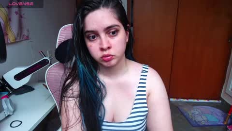 Im Violet online show from 6, 2, 2025