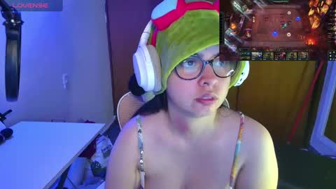 Im Violet online show from 12, 3, 2025