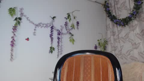 valquiria_sirgun online show from 13, 2, 2025