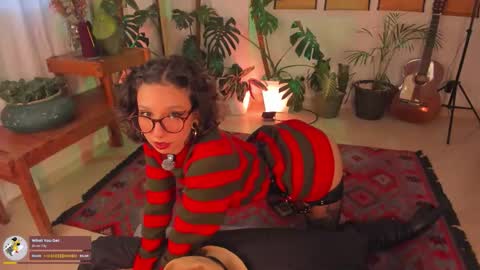      online show from 30, 10, 2025