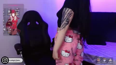 Snapshot of vammpyjane chatting on 14, 11, 2025 vammpyjane online show from 14, 11, 2025