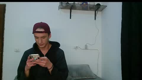 Snapshot of vamp_noah chatting on 25, 2, 2025 Vamp Noah and Dan online show from 25, 2, 2025