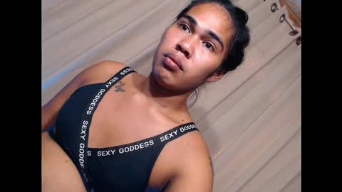 vampy_ebony_laxine online show from 20, 10, 2025