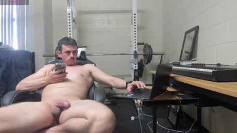 Snapshot of vandal2021 chatting on 6, 2, 2025 Vandal2021 online show from 6, 2, 2025