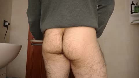 Snapshot of vandik669 chatting on 17, 11, 2025 vandik669 online show from 17, 11, 2025