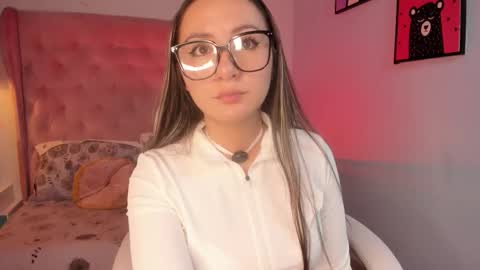 vanelope_evans_ online show from 18, 3, 2026