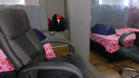 Vanessa online show from 25, 2, 2026