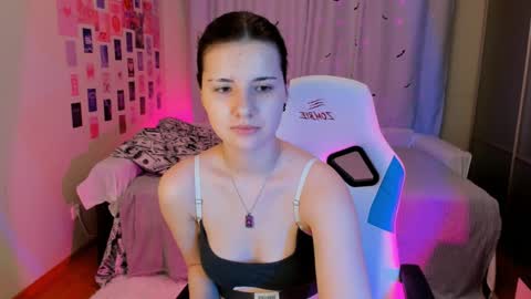 Vanessa online show from 8, 1, 2025