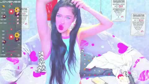 Snapshot of vanessa_florence chatting on 13, 2, 2025 RUSSIAN BARBIE BABE online show from 13, 2, 2025