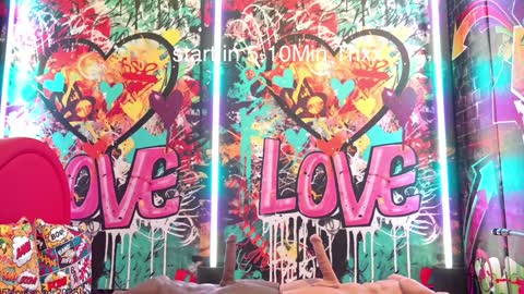 Snapshot of vanessa_love chatting on 5, 11, 2025 Vanessa online show from 5, 11, 2025