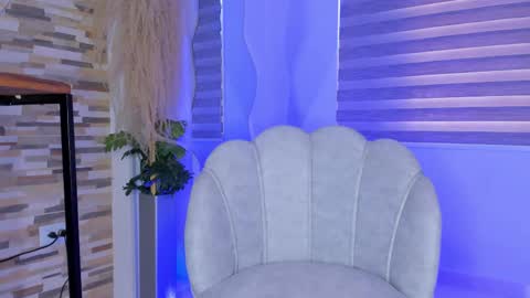 Snapshot of vanessa_novvoa chatting on 13, 2, 2025 Vanessa Novvoa online show from 13, 2, 2025