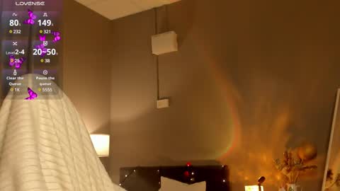 Vanessa Walters online show from 12, 2, 2025