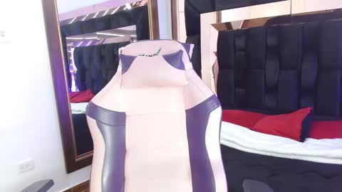 Vivi Gomez online show from 19, 1, 2026