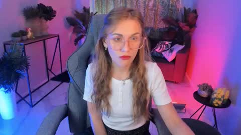 Snapshot of vanessamate chatting on 6, 10, 2025 Vanessa online show from 6, 10, 2025