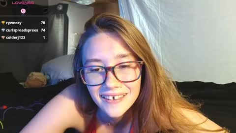 Vanessa Rose online show from 7, 10, 2025