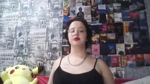 Snapshot of vanessashadow chatting on 27, 10, 2025 vanessashadow online show from 27, 10, 2025