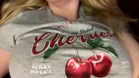 Snapshot of vanillapuddingpie chatting on 6, 3, 2025 vanillapuddingpie online show from 6, 3, 2025