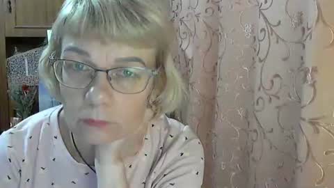 Vanillaxcreamy online show from 5, 12, 2024