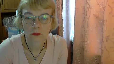 Vanillaxcreamy online show from 6, 2, 2025