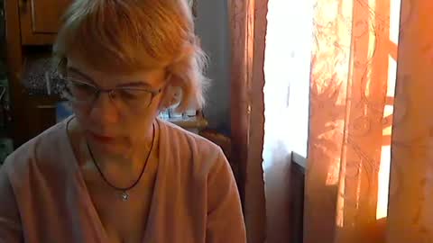 Vanillaxcreamy online show from 23, 2, 2025