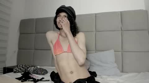 vannellope_96 online show from 2, 2, 2026