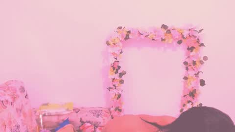 Snapshot of vannesascott chatting on 6, 4, 2026 VANNESA online show from 6, 4, 2026