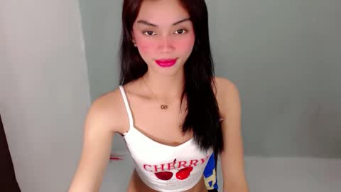 Snapshot of vannesasexyslutt chatting on 13, 9, 2025 VANNESA online show from 13, 9, 2025