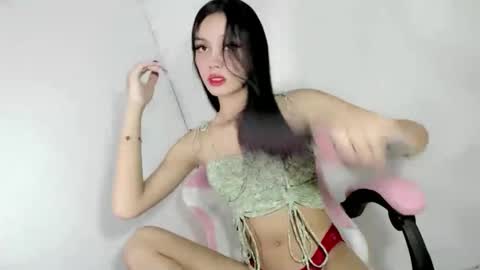 Snapshot of vannesasexyslutt chatting on 5, 11, 2025 VANNESA online show from 5, 11, 2025