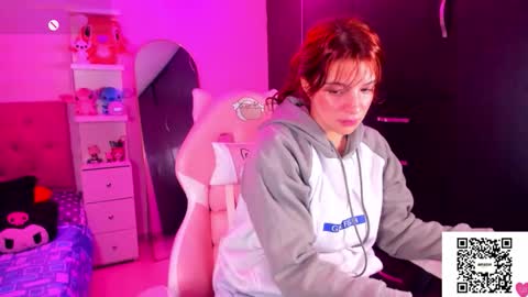 Snapshot of vannessa_shy chatting on 4, 3, 2026 Vanesa online show from 4, 3, 2026