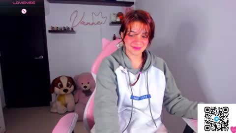 Snapshot of vannessa_shy chatting on 9, 3, 2026 Vanesa online show from 9, 3, 2026