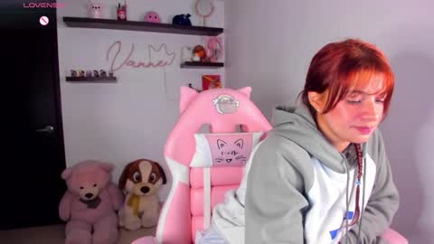 Snapshot of vannessa_shy chatting on 28, 3, 2026 Vanesa online show from 28, 3, 2026