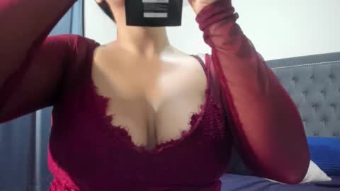 Snapshot of vannsexporn chatting on 6, 10, 2025 Vannesa online show from 6, 10, 2025