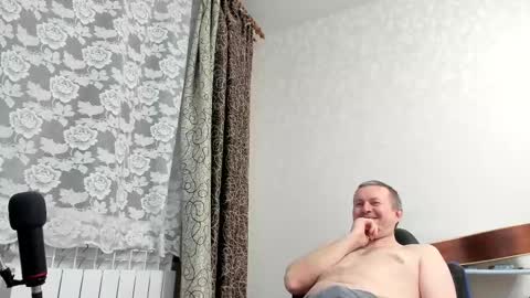 vano_822 online show from 27, 2, 2025