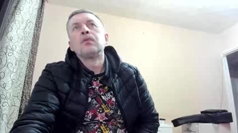 vano_822 online show from 10, 9, 2025