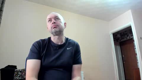 Snapshot of vano_822 chatting on 12, 11, 2025 vano_822 online show from 12, 11, 2025