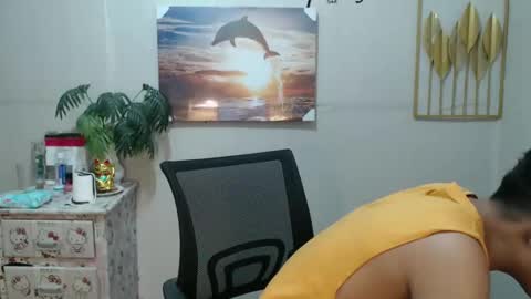 vanxxx2005 online show from 10, 12, 2024