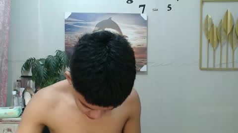 vanxxx2005 online show from 18, 12, 2024