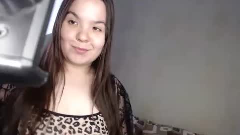 Snapshot of var_kiss chatting on 27, 10, 2025 Var Kiss online show from 27, 10, 2025