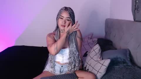 Vayolett Bass online show from 22, 2, 2025