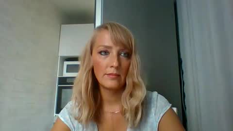 Veessa online show from 10, 9, 2025