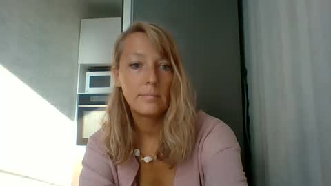 Veessa online show from 20, 9, 2025