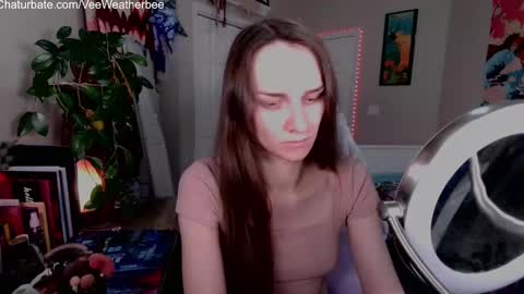 Snapshot of veeweatherbee chatting on 24, 12, 2024 Violet Weatherbee online show from 24, 12, 2024
