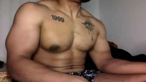 Vegas Love online show from 8, 11, 2025