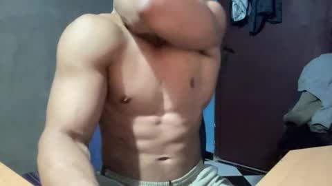 Snapshot of veilofstrength11 chatting on 31, 10, 2025 veilofstrength11 online show from 31, 10, 2025