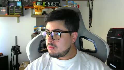 Charles online show from 4, 11, 2025