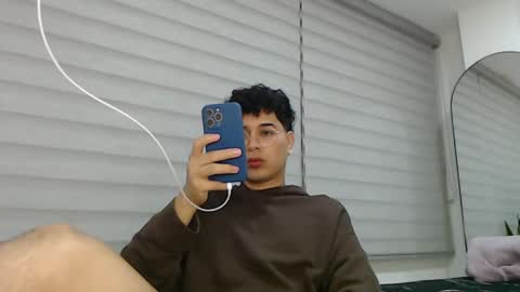 velascosexyboy online show from 6, 2, 2025