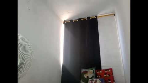 velk_hot1 online show from 14, 1, 2025